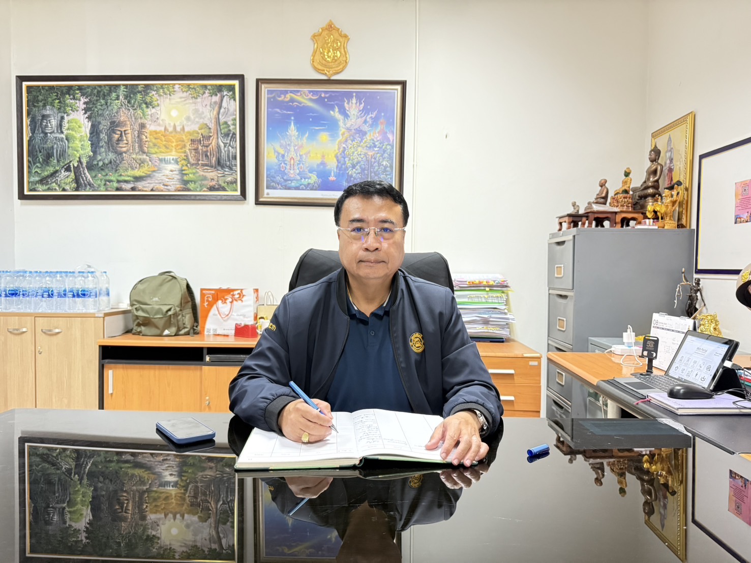 ﻿อธิบดีกรมบังคับคดี ลงพื้นที่ตรวจเยี่ยมสำนักงานบังคับคดีจังหวัดสุรินทร์